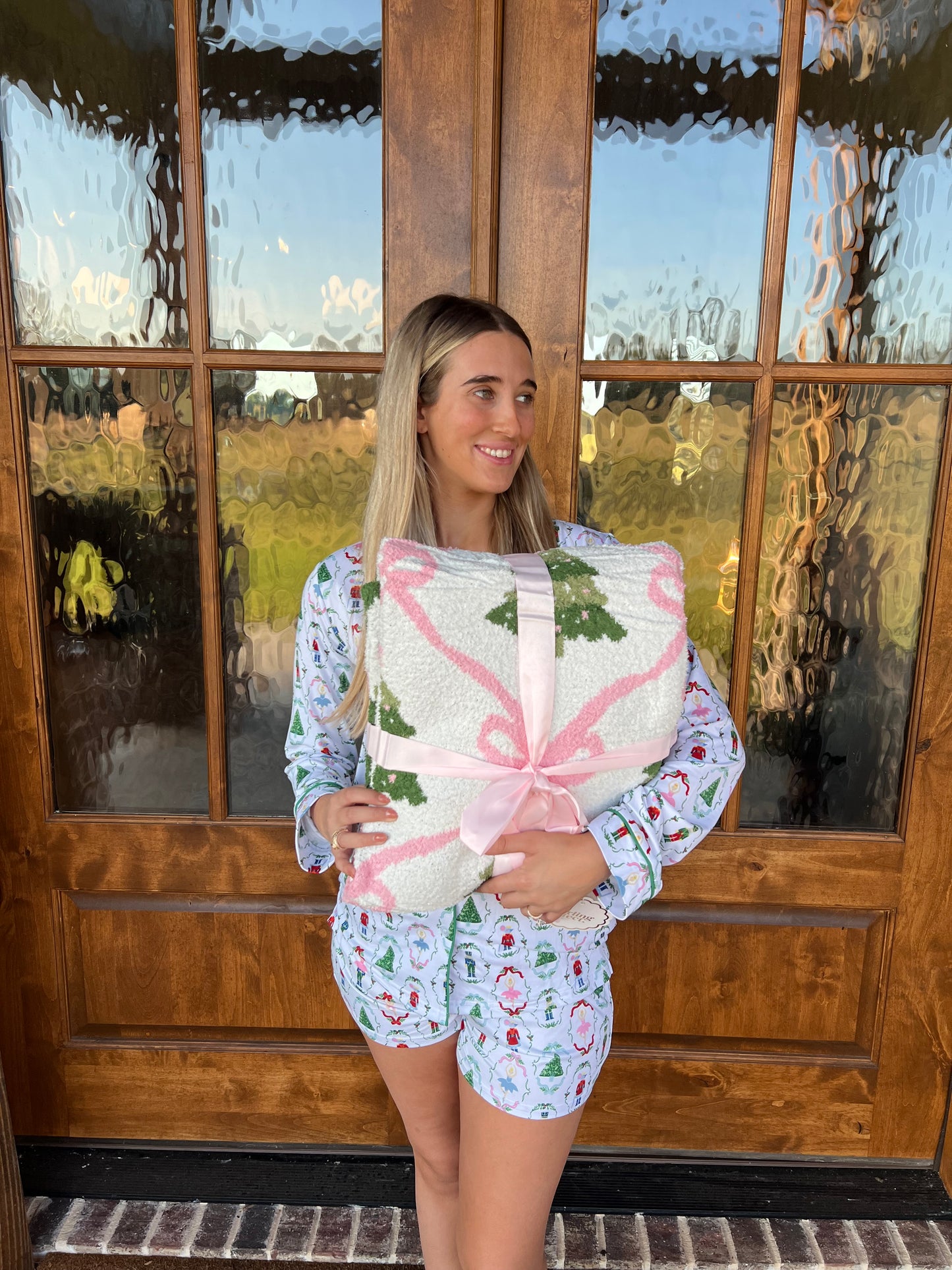 Christmas Luxe Blanket With Trees & Bows