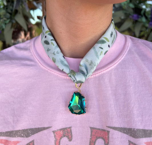 The Cayman Emerald Scarf Necklace