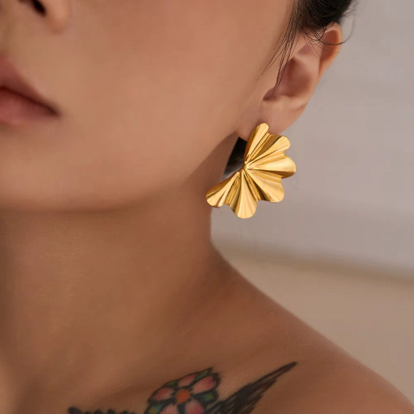 The Stormie Gold Abanico Studs