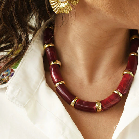 The Chloe Chunky Necklace-Black/ Maroon