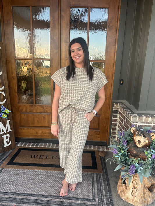 The Lucy Taupe Textured Set