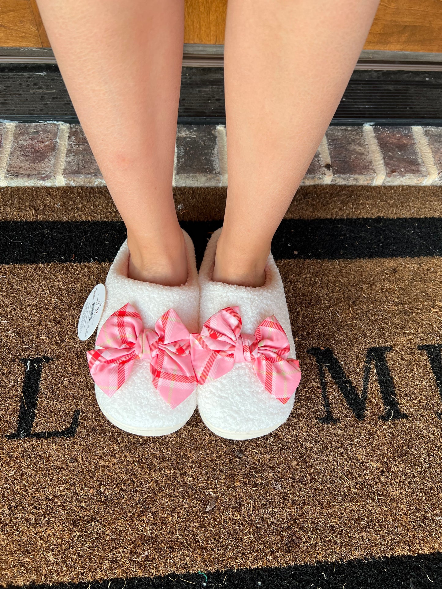 The Fuzzy Cream With Pink Plaid Bow Slippers