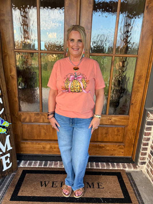 The Ava Cheetah Pumpkin Graphic Tee