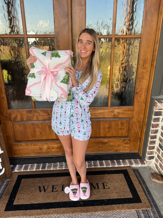 Christmas Luxe Blanket With Trees & Bows