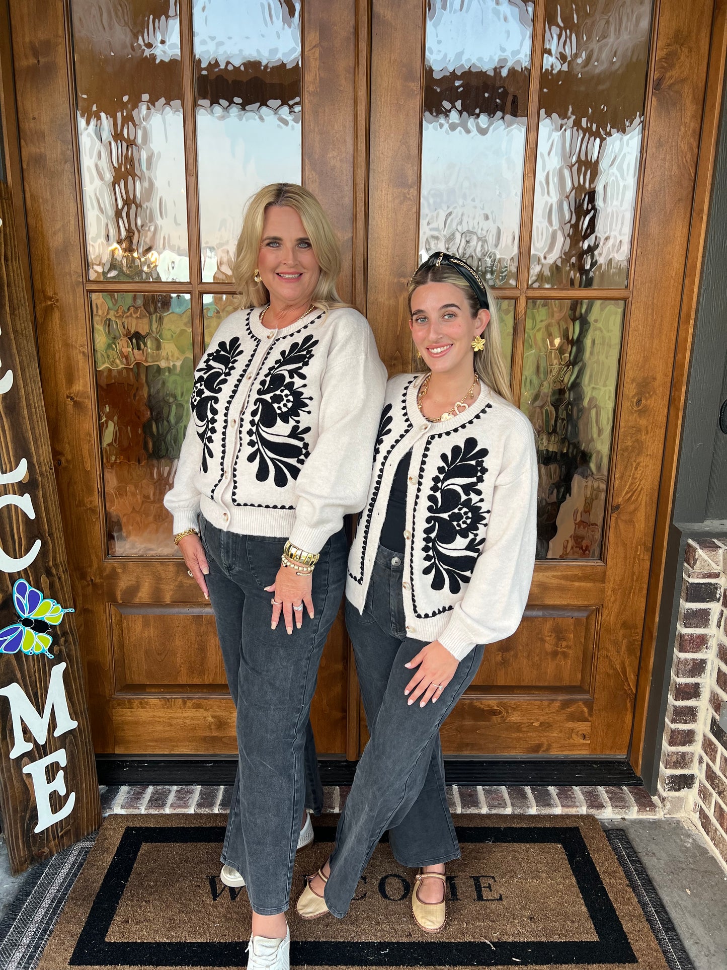 The Susanna Oatmeal Embroidery Knit Sweater