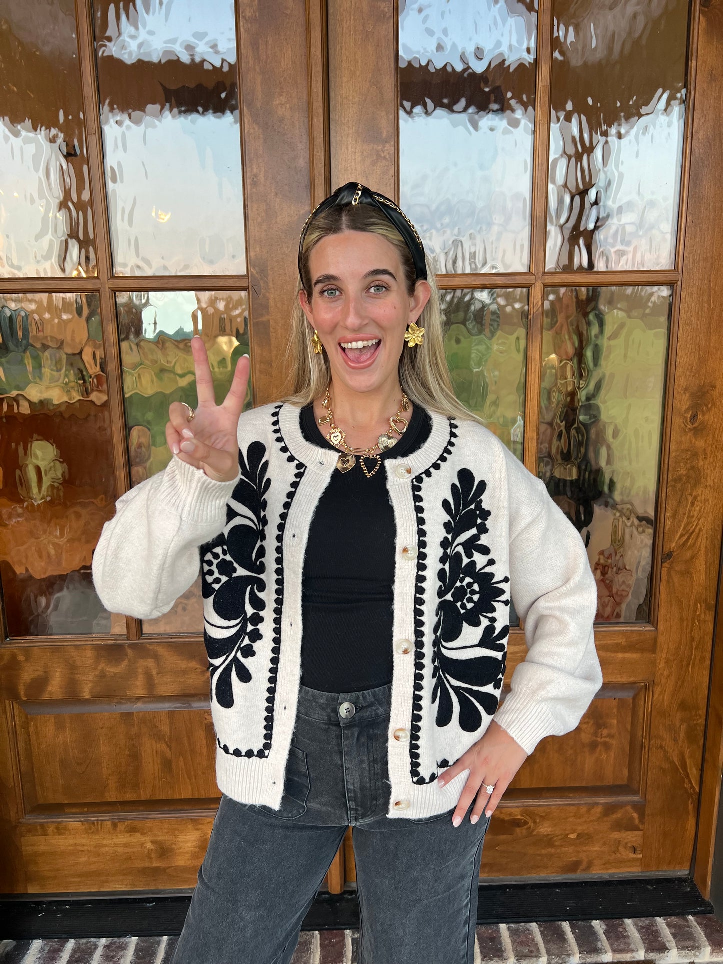 The Susanna Oatmeal Embroidery Knit Sweater
