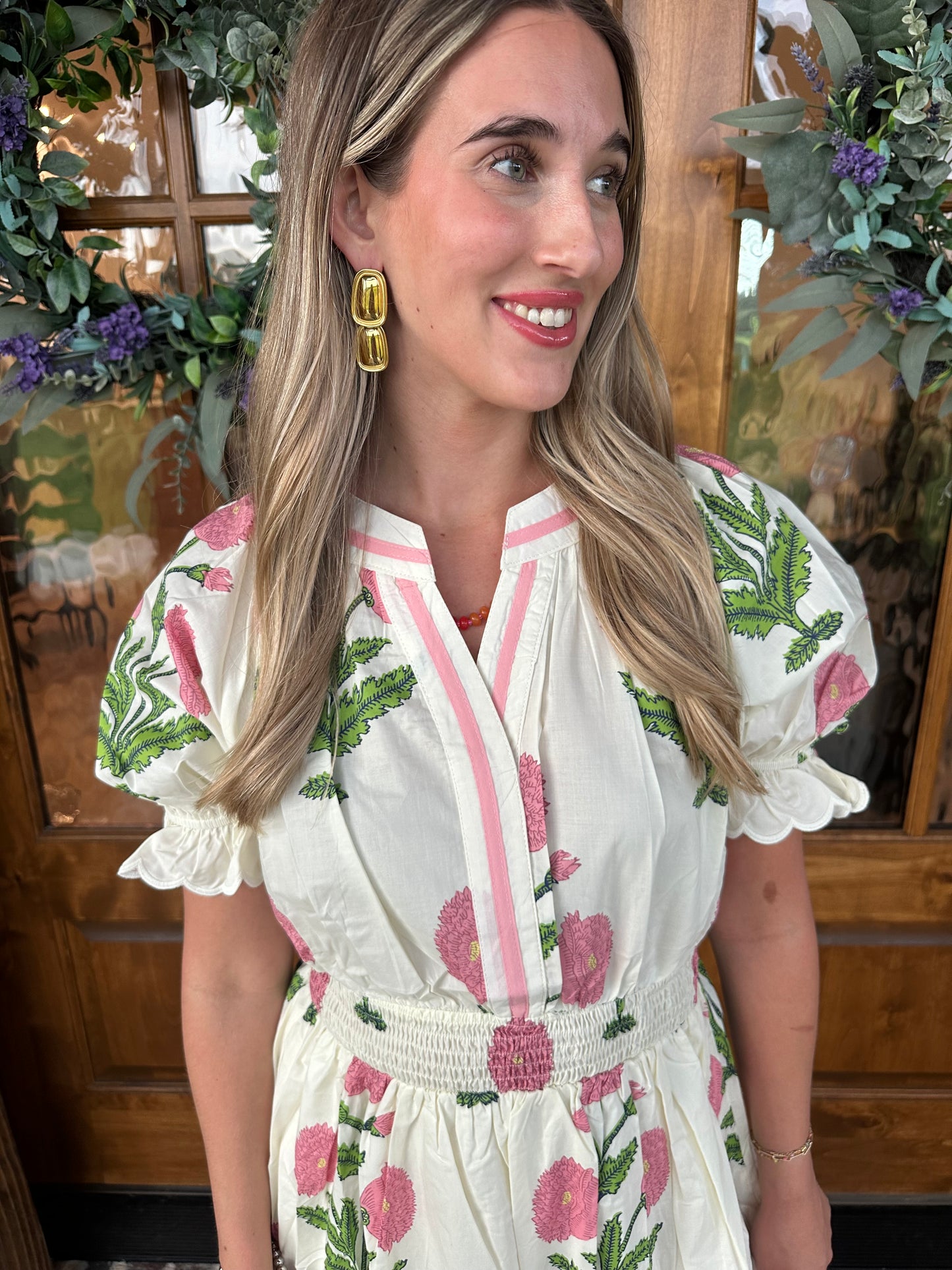 The Sommer Gold Dangle Earring